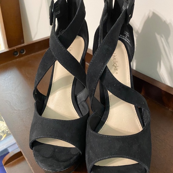 Limelight Lyanna Platform Sandal - Picture 2 of 5